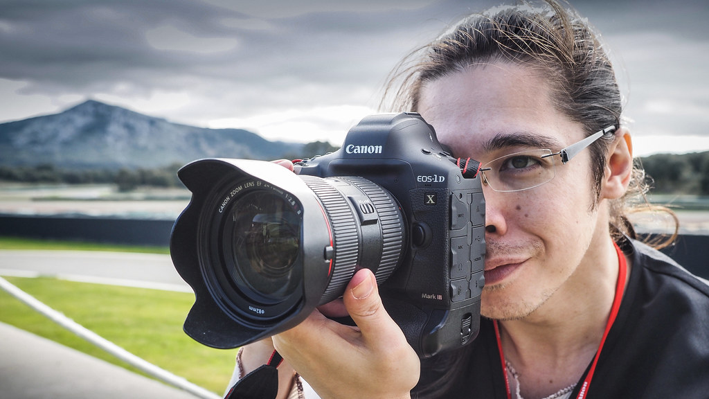 "Hậu duệ" tiếp nối mới nhất Canon EOS-1D X Mark III (Image credit: DCW)